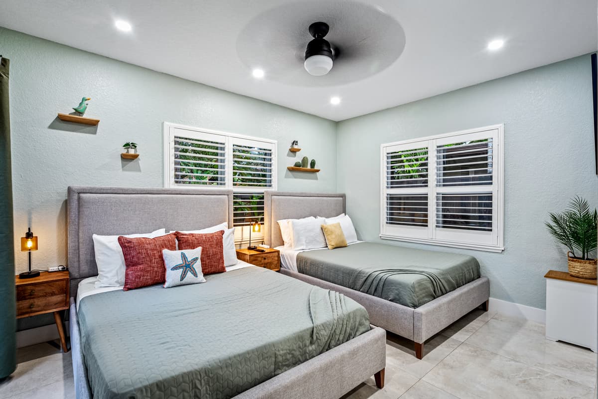 Double the queens, double the comfort — another cozy view 👑